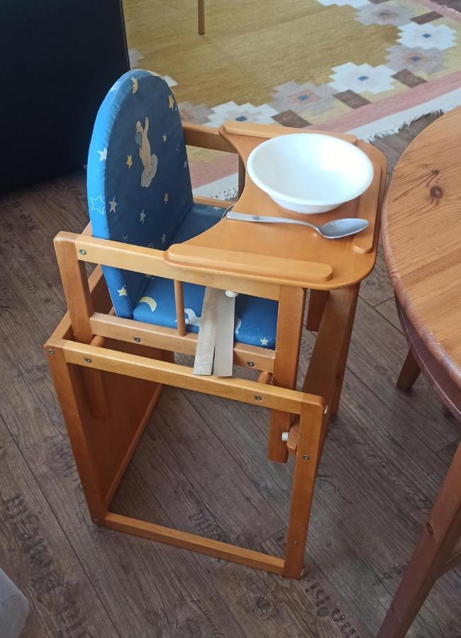 Fewo - Charmante 2 Zimmer Wohnung Mitten In Markdorf Dış mekan fotoğraf